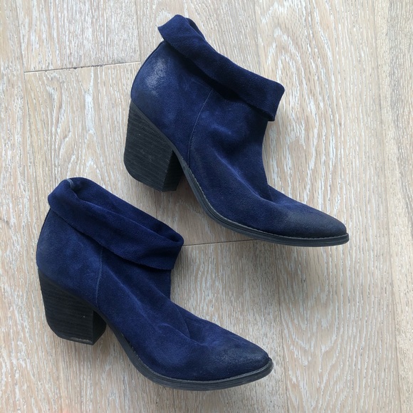 Aldo Blue Suede Boho Ankle Boots - Picture 1 of 4